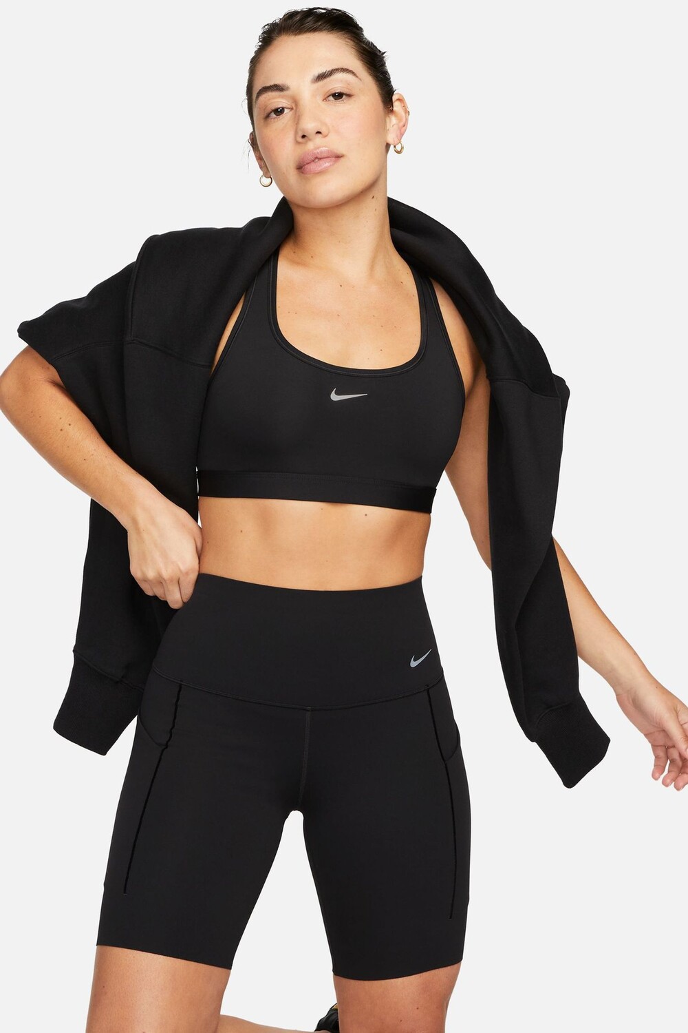 

Велосипедок Universa с легкой набивкой высокой талией и карманами Nike, черный