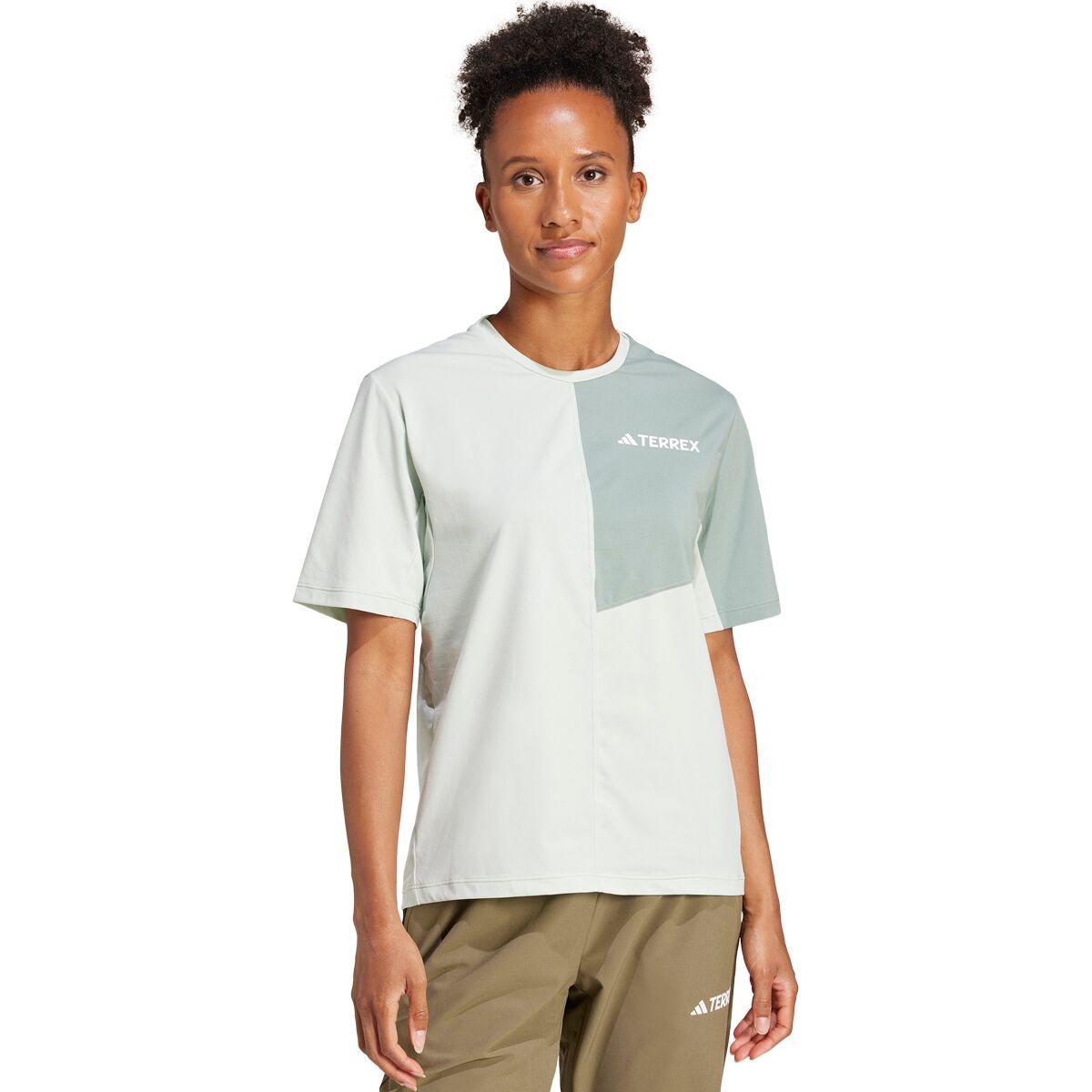 

Футболка мульти Adidas Terrex, зеленый