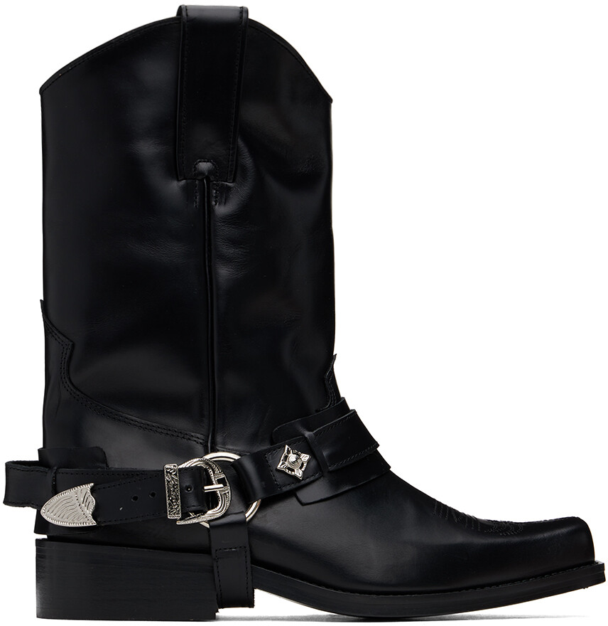 

Эксклюзивные ботинки SSENSE Toga Virilis