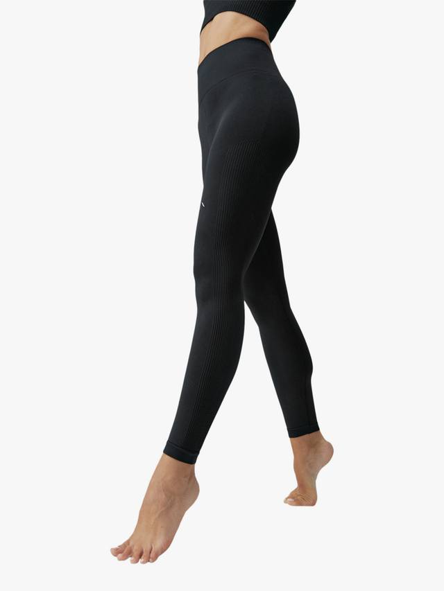 

Леггинсы для придания формы Born Living Yoga, черный