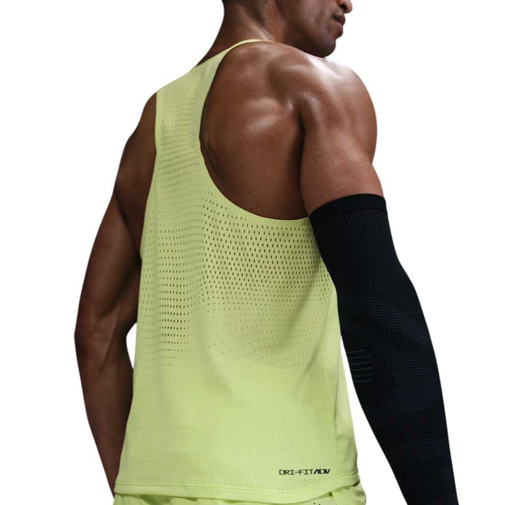 Мужская майка для бега AeroSwift Dri FIT Adv Nike, светло-зеленый — фото 3