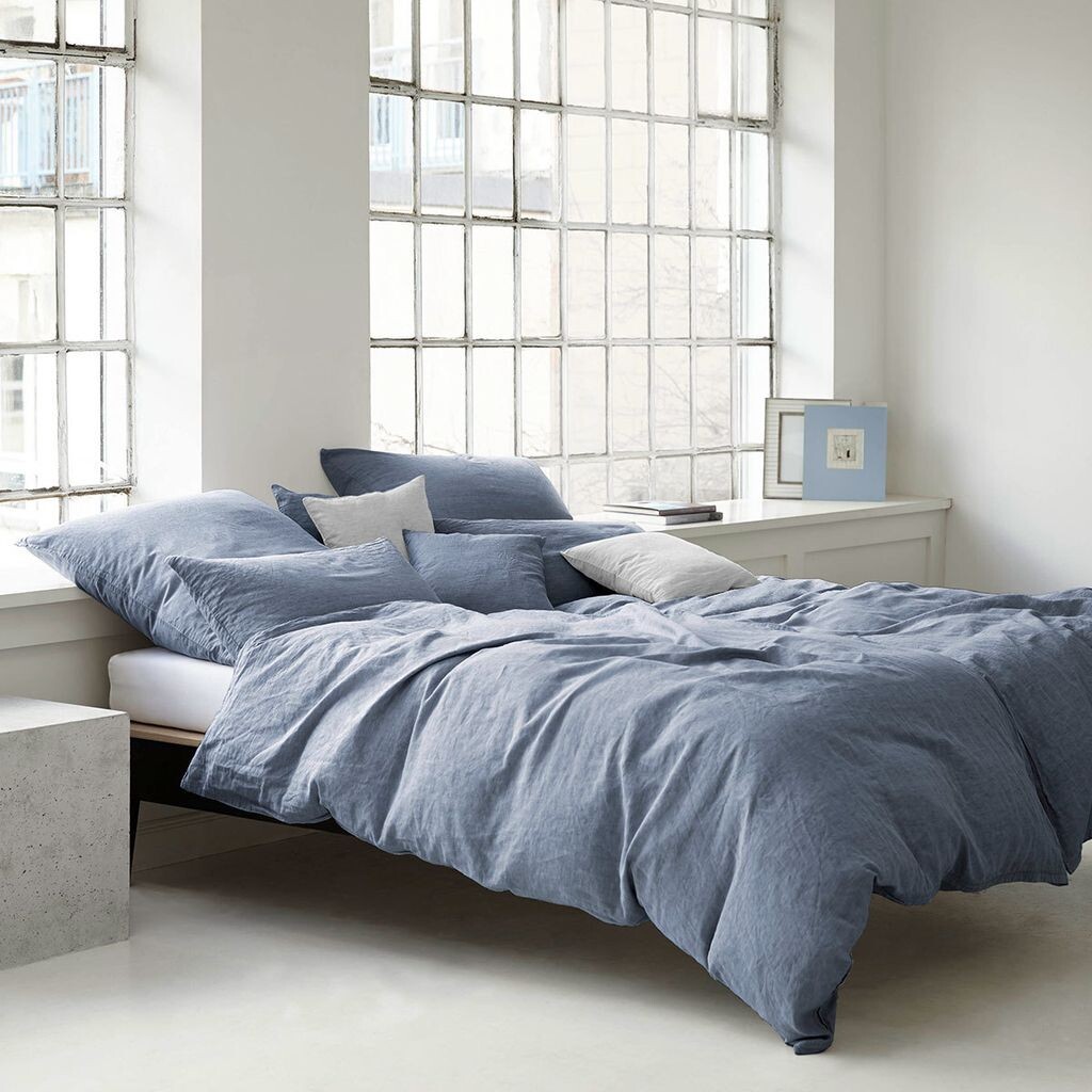 

Элегантное льняное постельное белье Бриз океана 135х200 см + 80х80 см Elegante