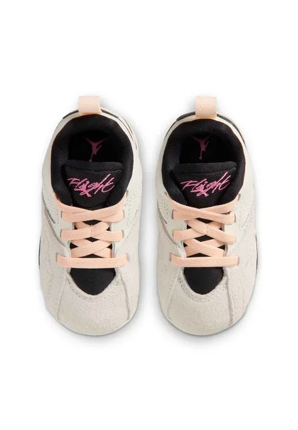 Кроссовки Jordan, pale ivory/pinksicle/black/crimson tint, бледно-слоновая кость/розовый/черный/малиновый оттенок — фото 3