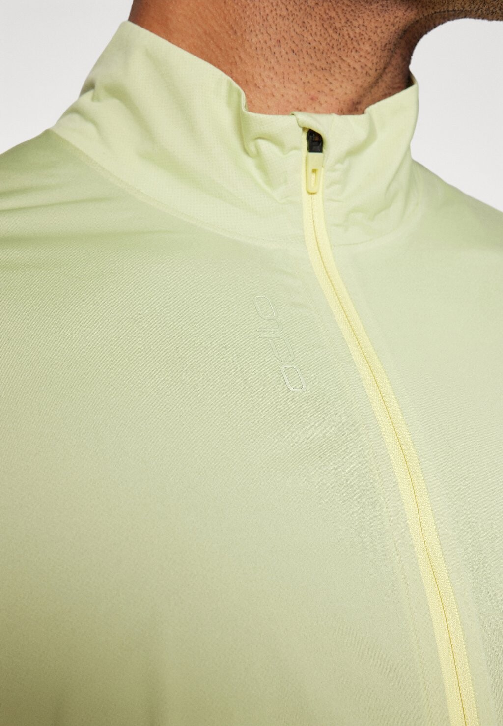 

Водонепроницаемая куртка JACKET ZEROWEIGHT WATERPROOF ODLO, светло-зеленый