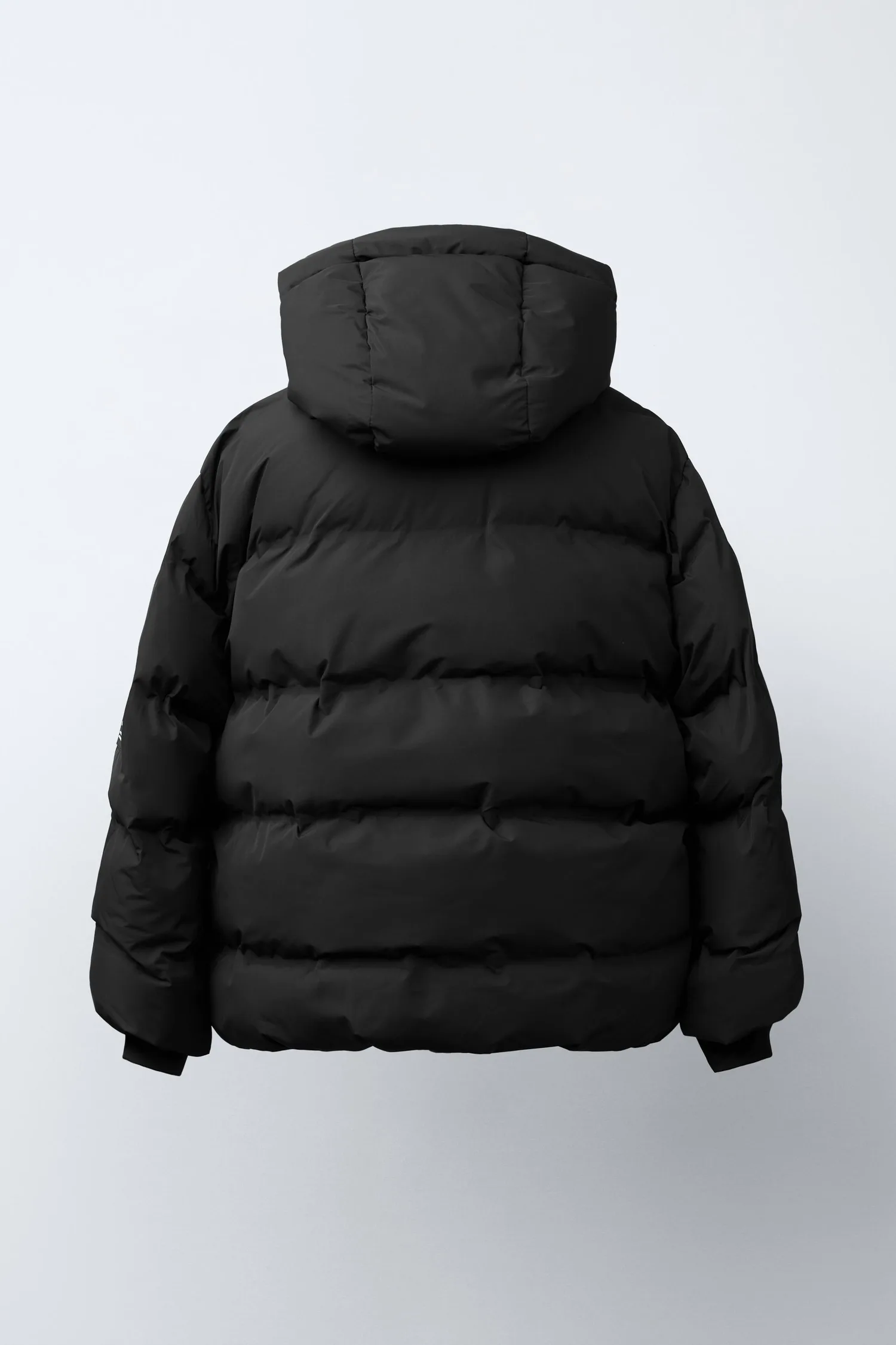 Водоотталкивающее стеганое пальто с этикеткой Zara, черный — фото 4