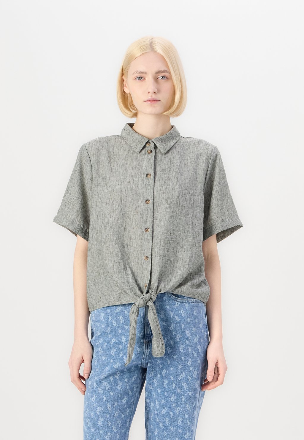 

Блузка на пуговицах JDYEMILIA KNOT SHIRT JDY, хаки