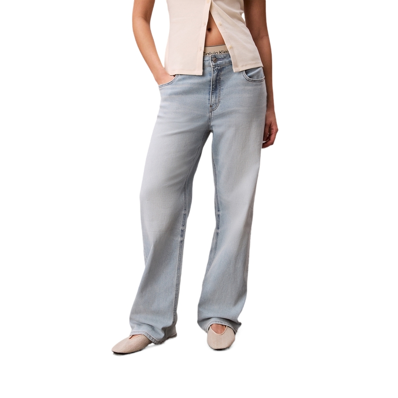 

Calvin Klein Джинсы женские 00K Denim Light Blue Moderate Straight Fit