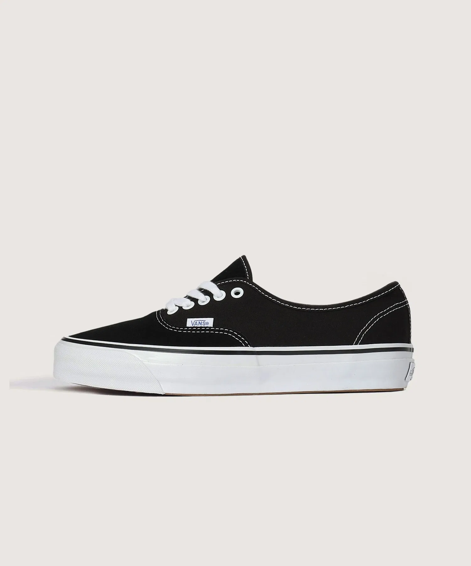 Унисекс кроссовки VANS PREMIUM Authentic 44 чёрно-белые — фото 2