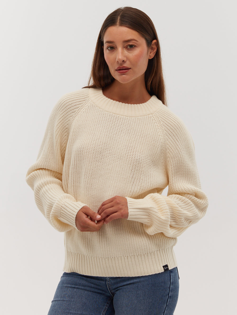 

Свитер с круглым вырезом «реглан» от Georgiana Bench., цвет ecru