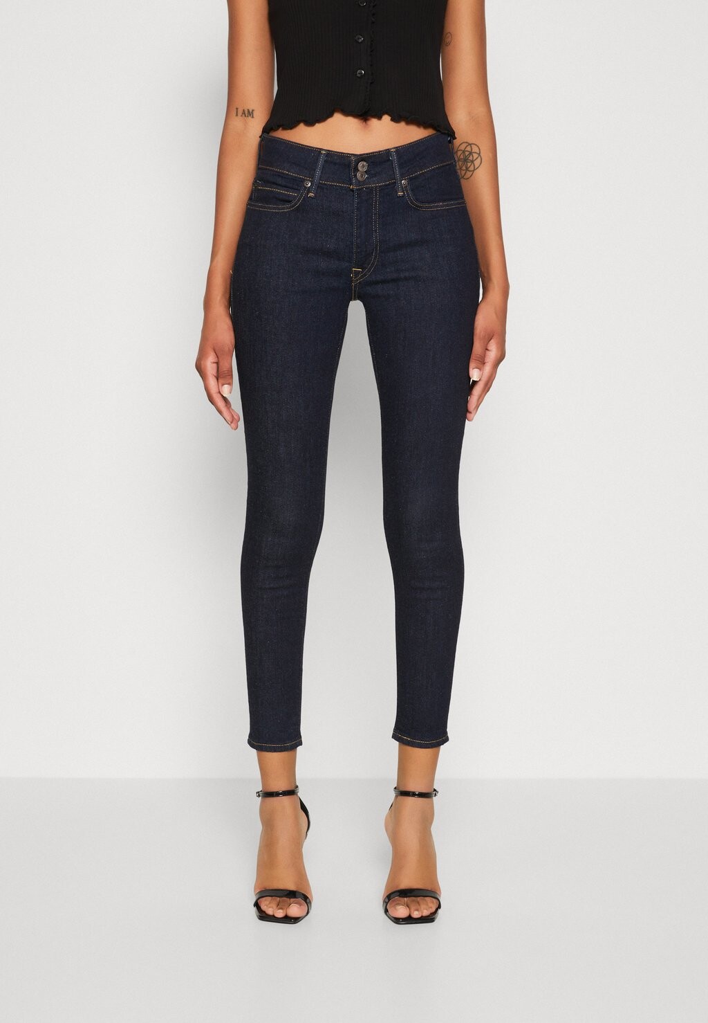 

Джинсы Skinny Fit Levi's 711 Double Button, темный темно-синий