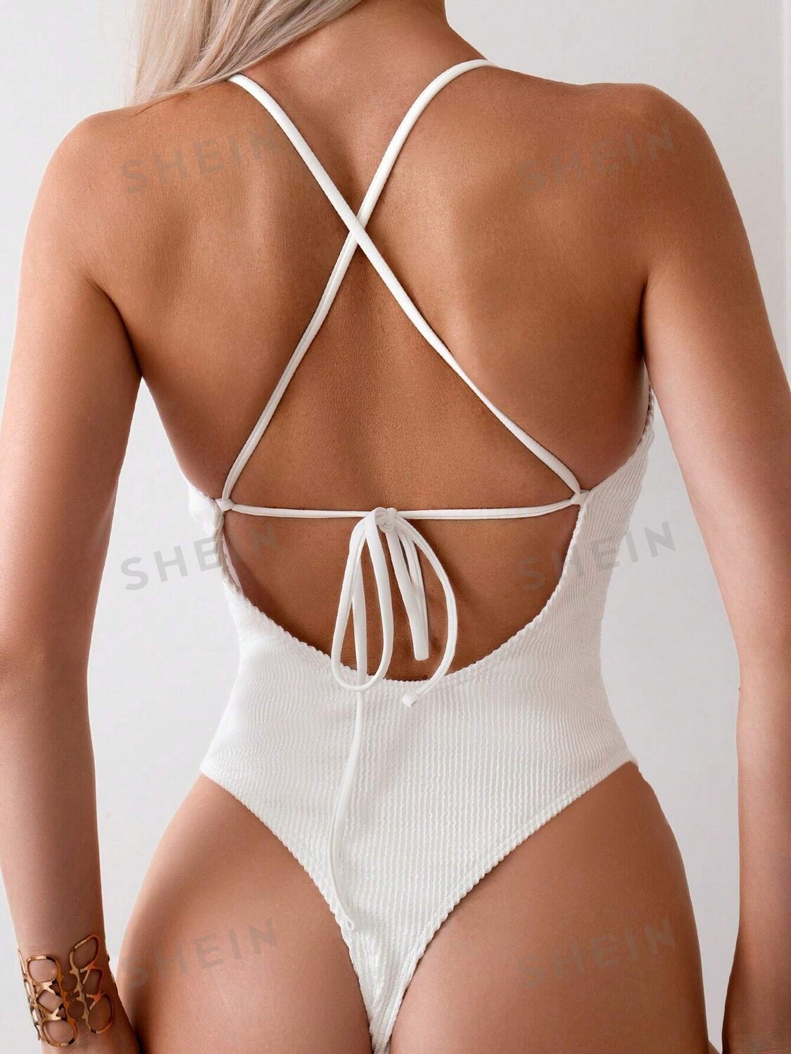 

Купальник Shein Swim Basics с текстурированной отделкой, белый