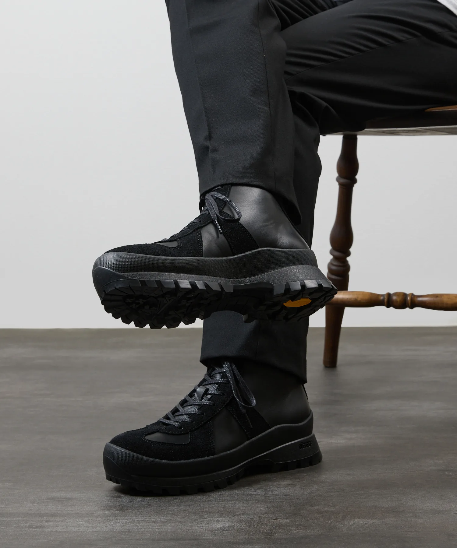 Мужские кроссовки немецкий тренер Vibram PADRONE GERMAN TRAINER BOOTS 884C черные — фото 3