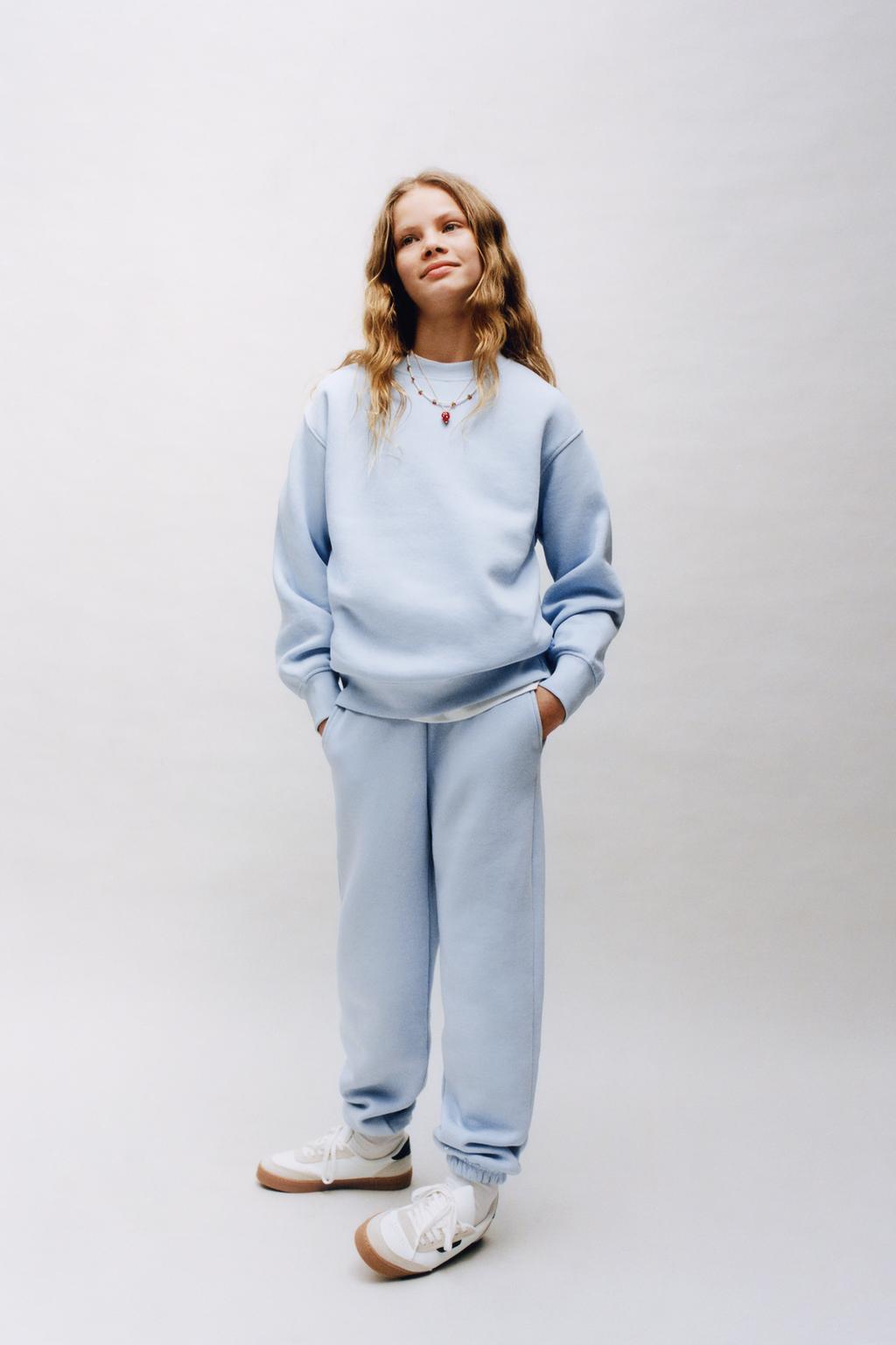 

Обычная толстовка ZARA, светло-синий
