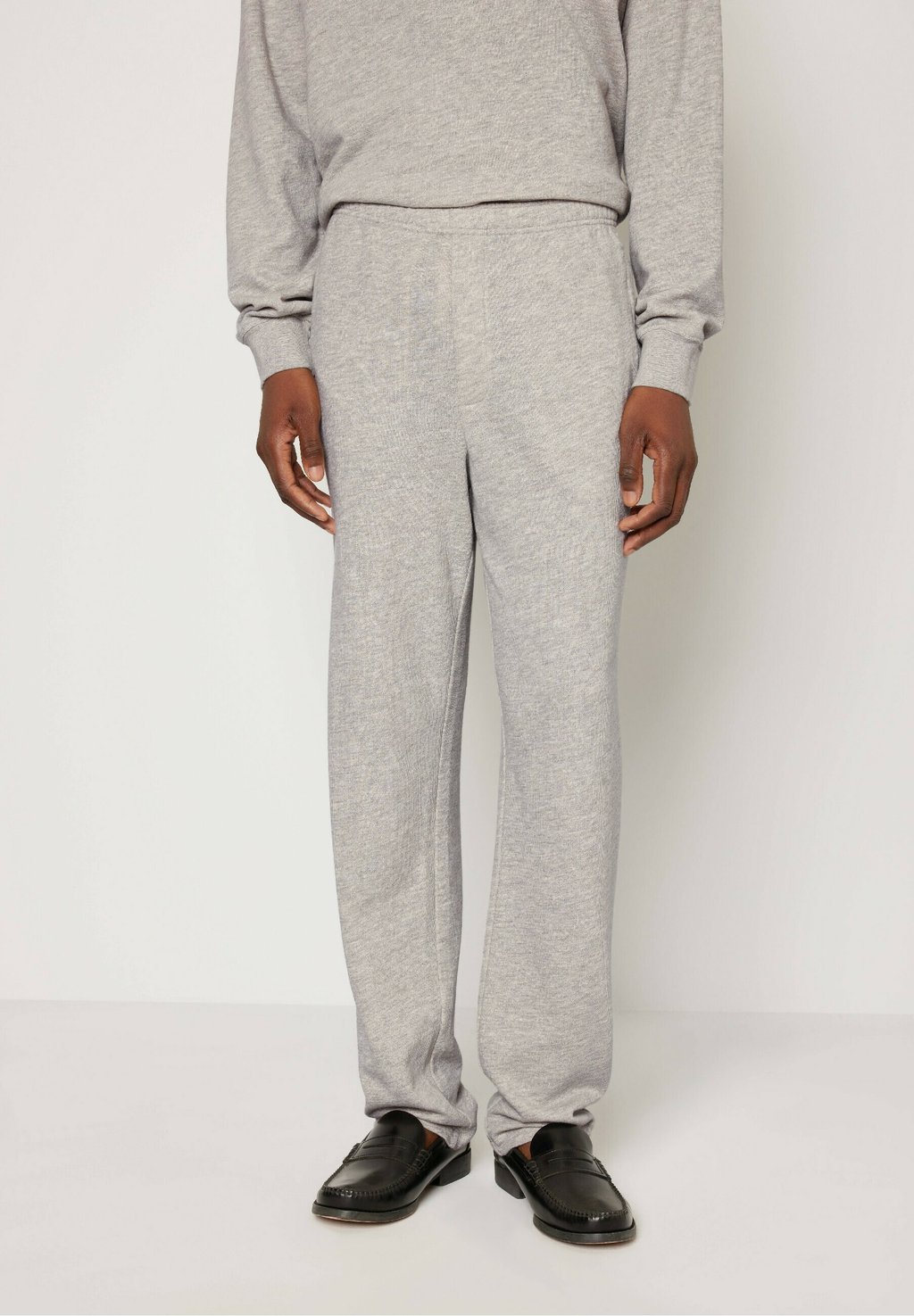 

Спортивные штаны JOGGING ZOFBAY American Vintage, пятнистый серый