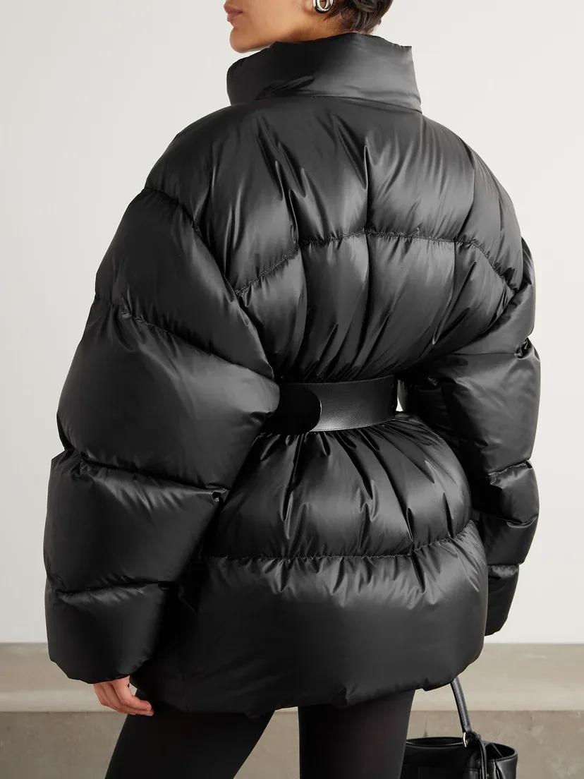 Стеганая пуховая куртка из нейлона с поясом Hourglass BALENCIAGA, черный — фото 3