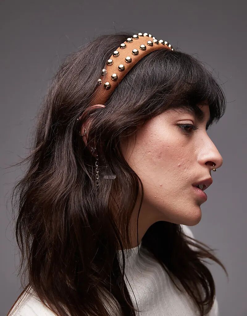 

& Other Stories замшевая повязка на голову с заклепками коричневого цвета