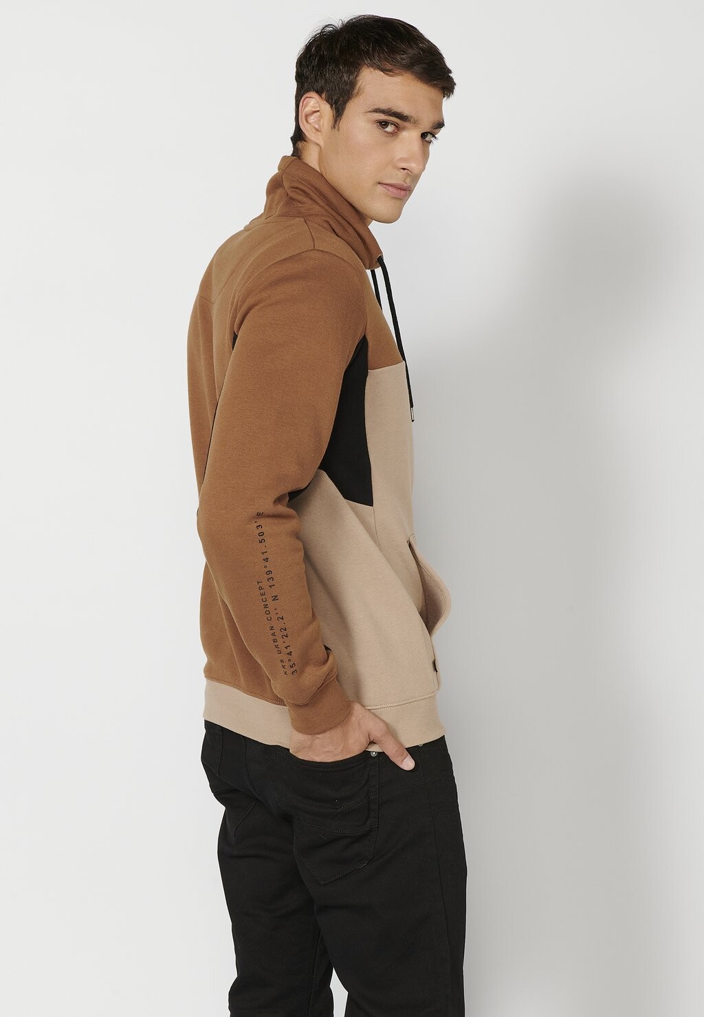 

Толстовка с капюшоном SUDADERA Koroshi, коричневый