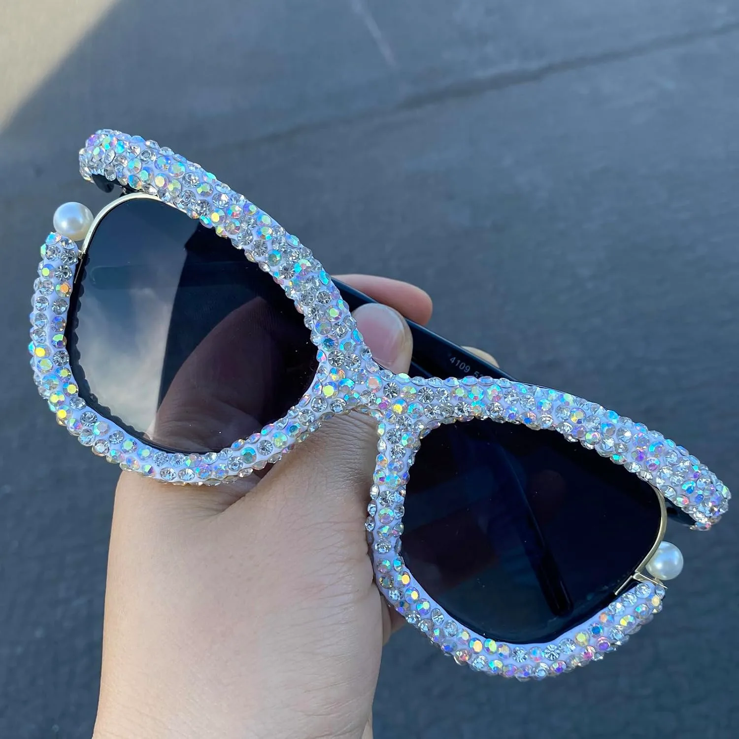 

Модные солнцезащитные очки большого размера «кошачий глаз» с бриллиантами для женщин, блестящие очки для костюмированной вечеринки со стразами mincl, 2pcs-black&pink