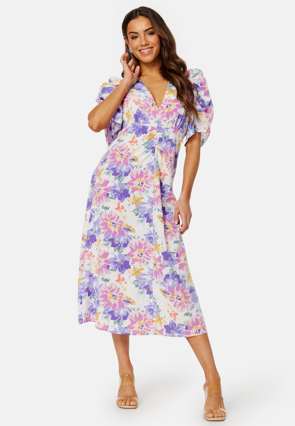 

Повседневное платье RUCHED SLEEVE MIDI DRESS Bubbleroom, цвет Nude