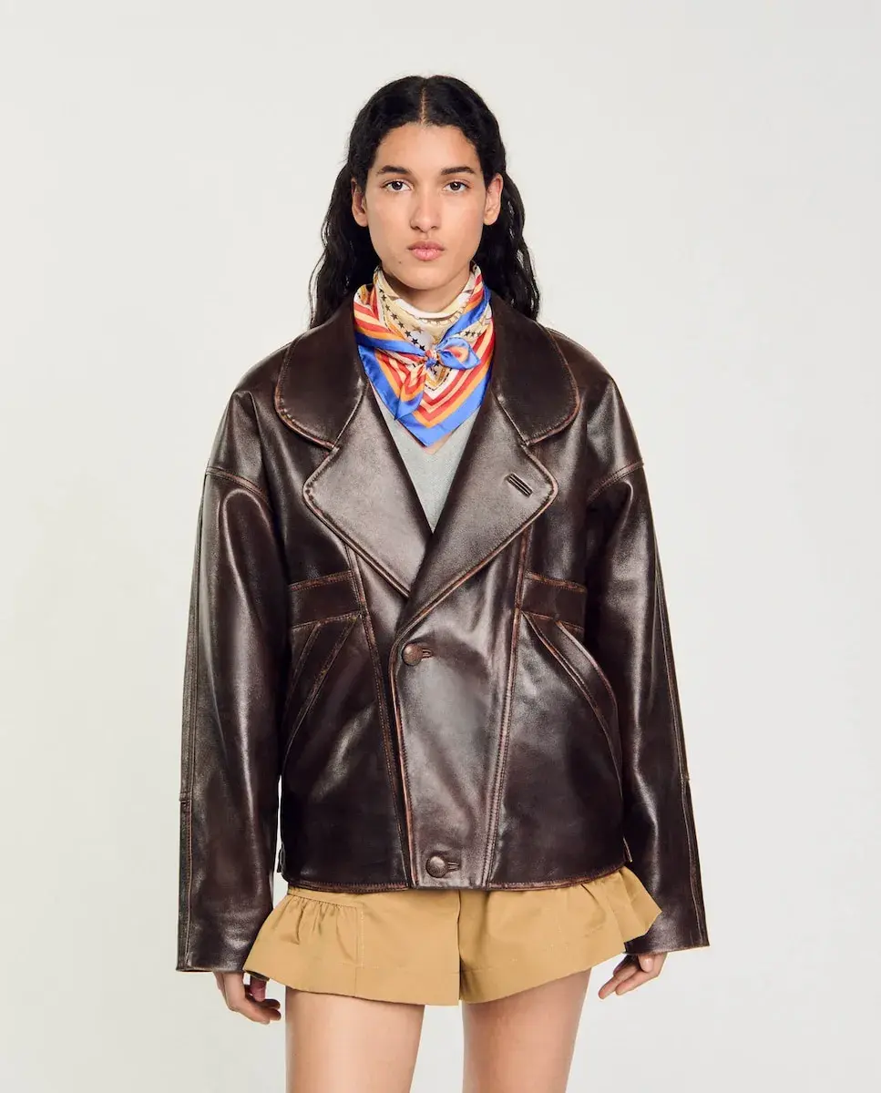 

Женская кожаная куртка оверсайз Sandro, коричневый