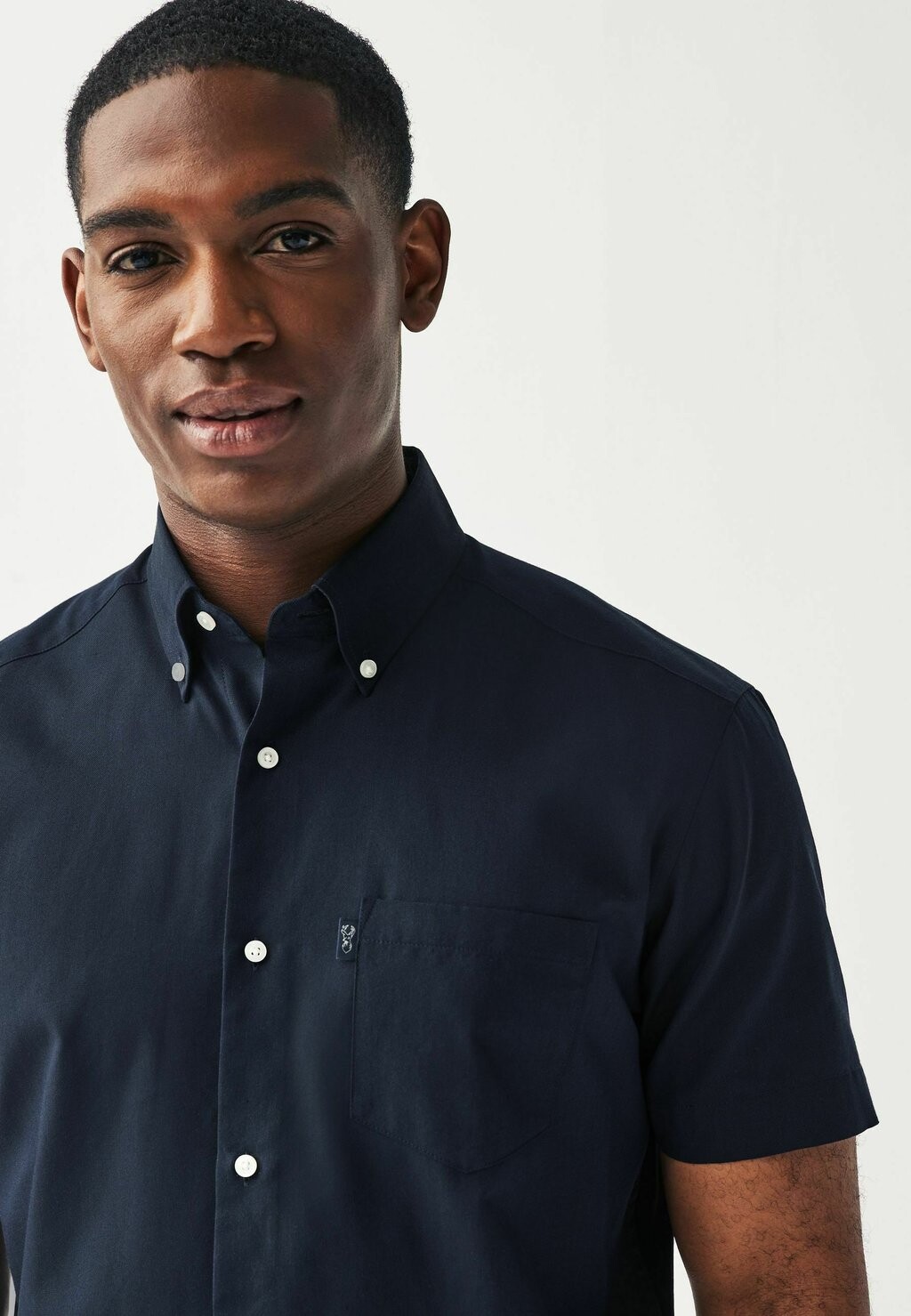 REGULAR FIT Button Down Oxford Short Sleeve Next, Рубашка синий — фото 2