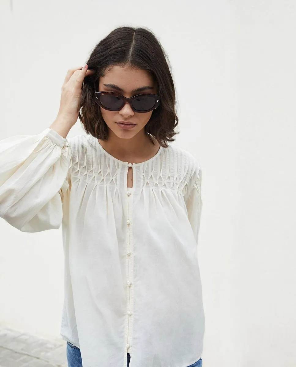 

Женская блузка с длинными рукавами и застежкой на пуговицы на манжетах Yerse, белый