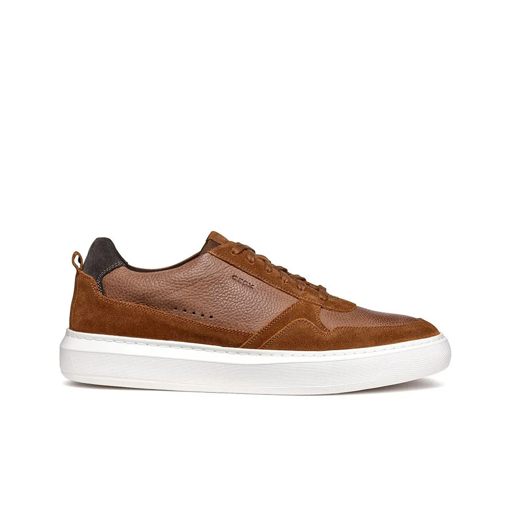 

Кроссовки Geox U Deiven A trainers, коричневый