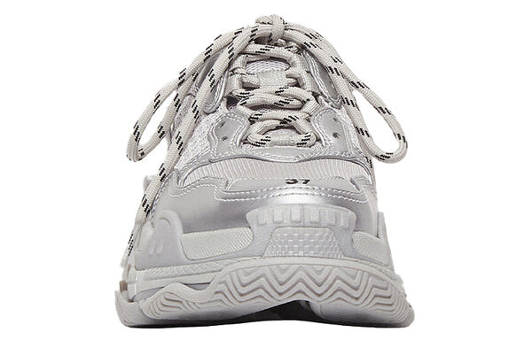 Кроссовки triple s sneaker 'silver' Balenciaga, серебряный — фото 3