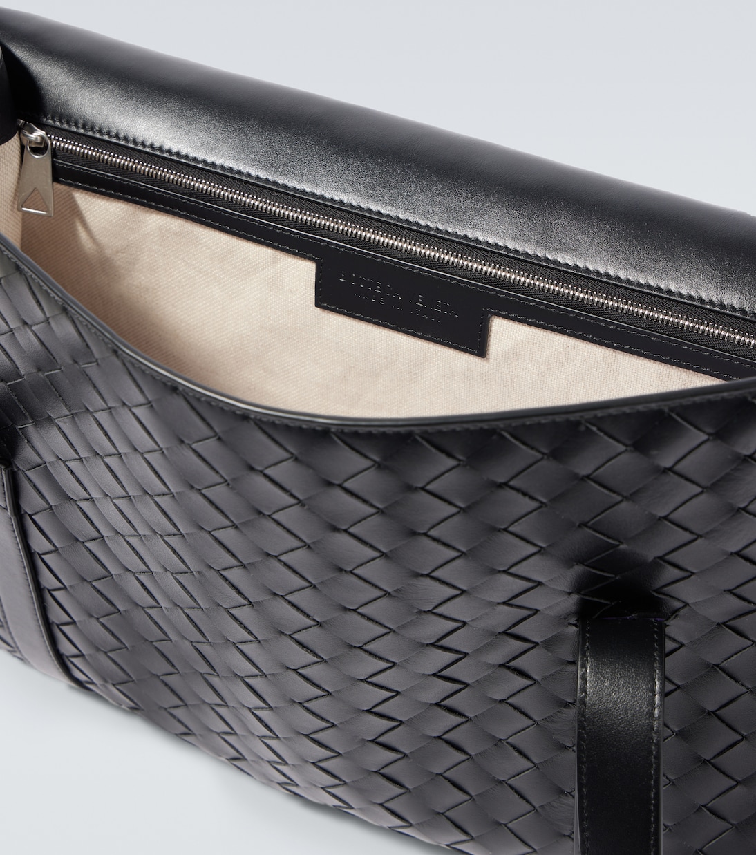 Классический портфель Intrecciato из кожи, сумка-мессенджер Bottega Veneta, Black Silver — фото 4
