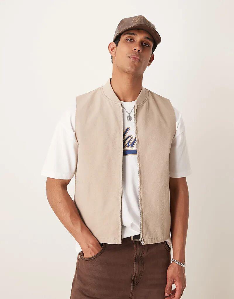 

Промытый жилет в камне ASOS DESIGN