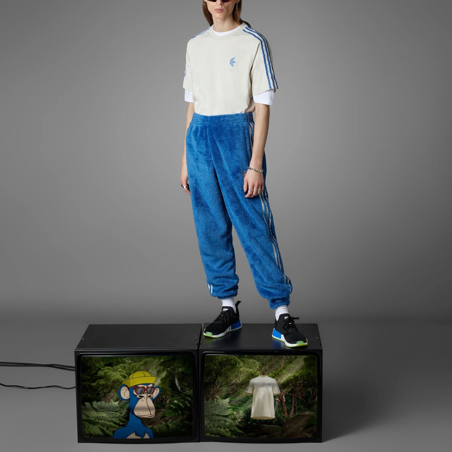 Футболка мужская INDIGO HERZ белая Adidas Originals, белый — фото 2