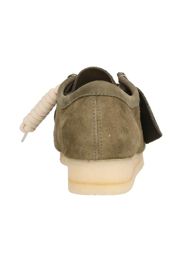 Повседневные кроссовки wallabee на шнуровке Clarks Originals, Pale Khaki Suede — фото 4