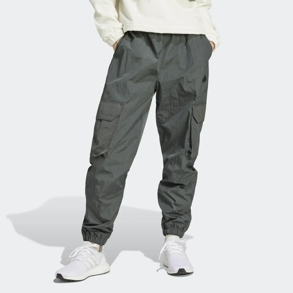 

Спортивные брюки Adidas Sportswear "W C ESC CARGOPT" (1 шт.), цвет Legend Ivy