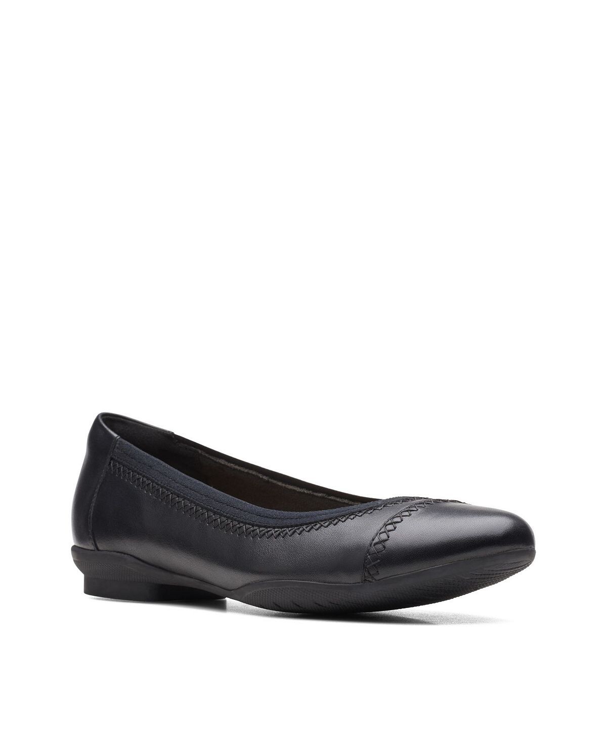 

Женская коллекция Туфли Sara Bay Flats Clarks