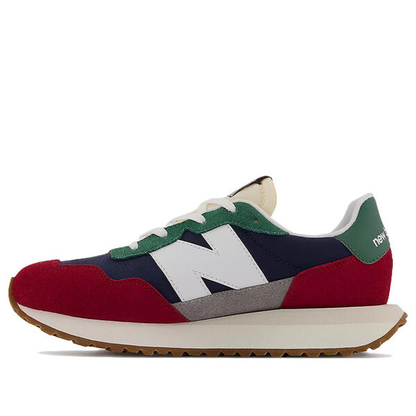 

Кроссовки 237 New Balance, алый