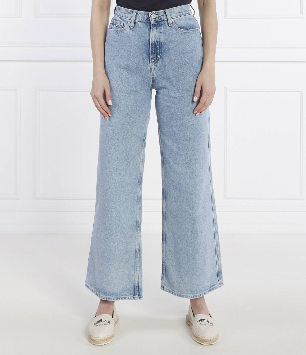 

Джинсы Tommy Jeans CLAIRE HGH WD Relaxed fit, синий