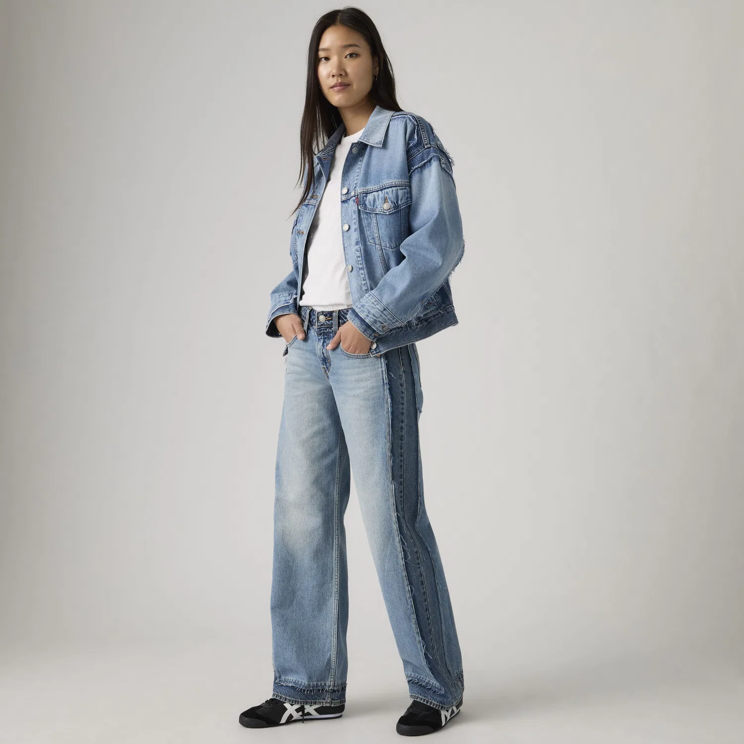 Деконструированные низкие свободные женские джинсы Levi's, Medium Wash