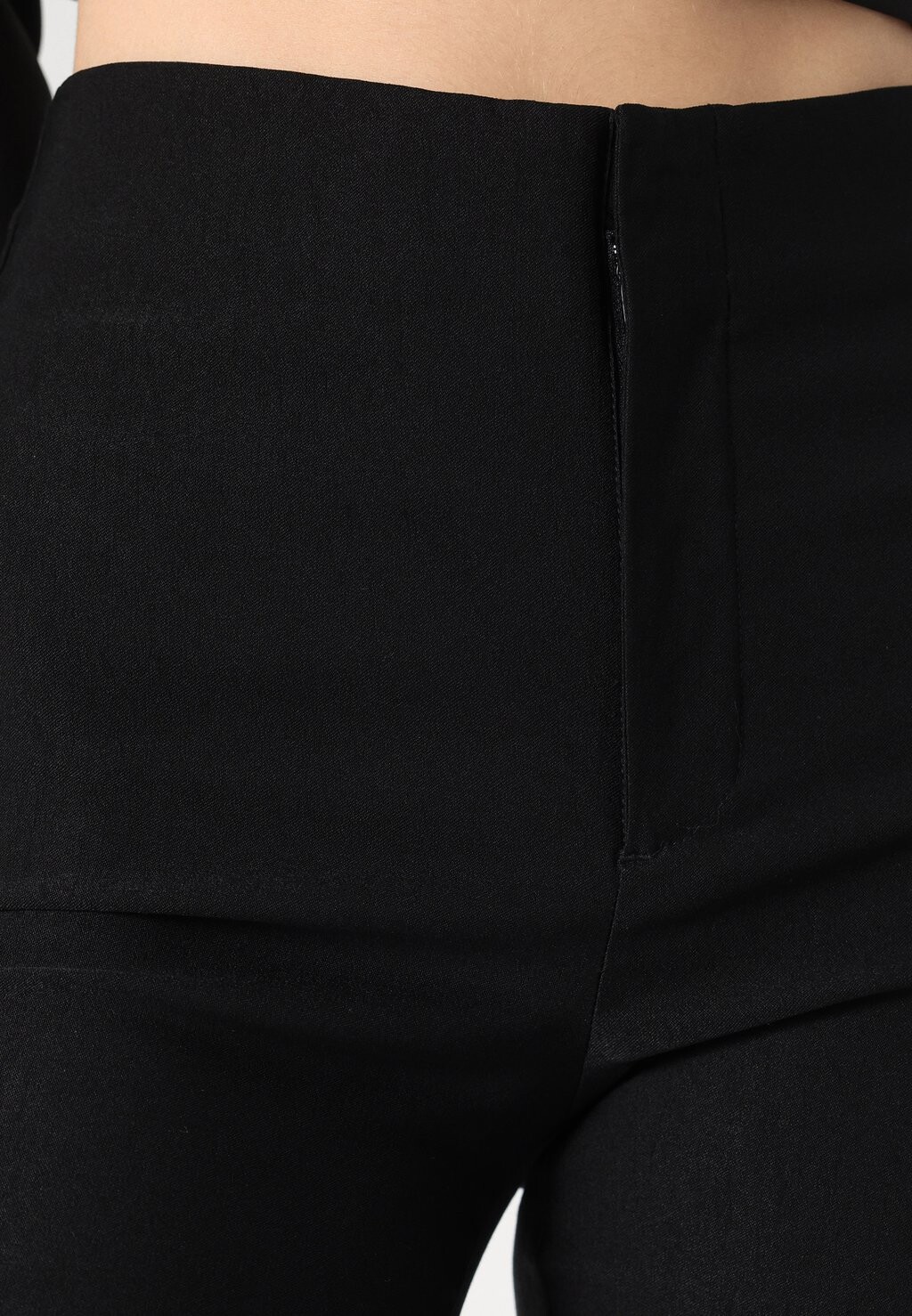 

Брюки HIGHWAIST SLIM TROUSERS Gina Tricot, черный