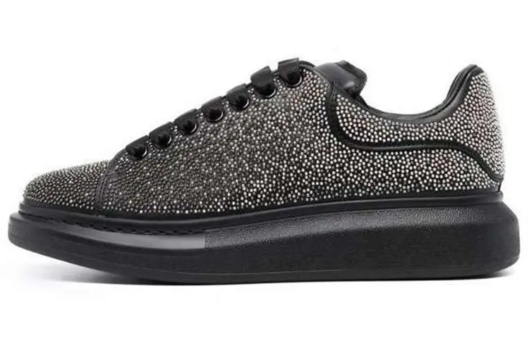 

Кроссовки Alexander McQueen Oversized Sneaker 'Studded Black'
