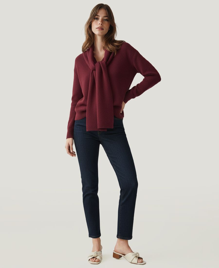 

Мягкий женский кашемировый шарф с длинными рукавами Soft by NAADAM, Bordeaux