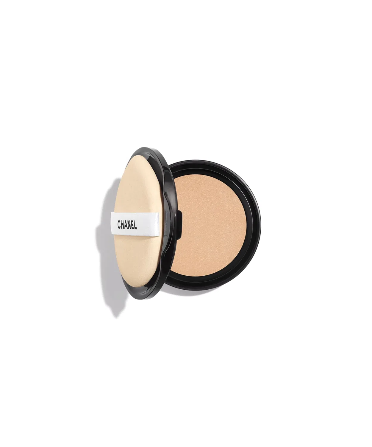 Тональная основа Ultra Le Teint Cushion N, бренд Chanel, рефилл, бежевый