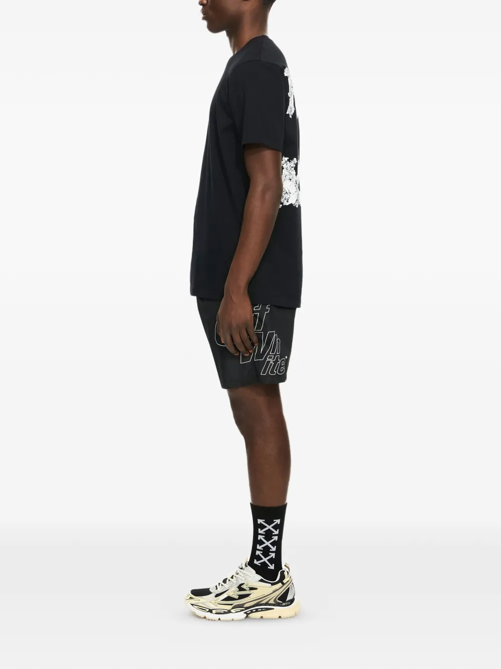 Футболка с геральдической стрелой Off-White, черный — фото 2
