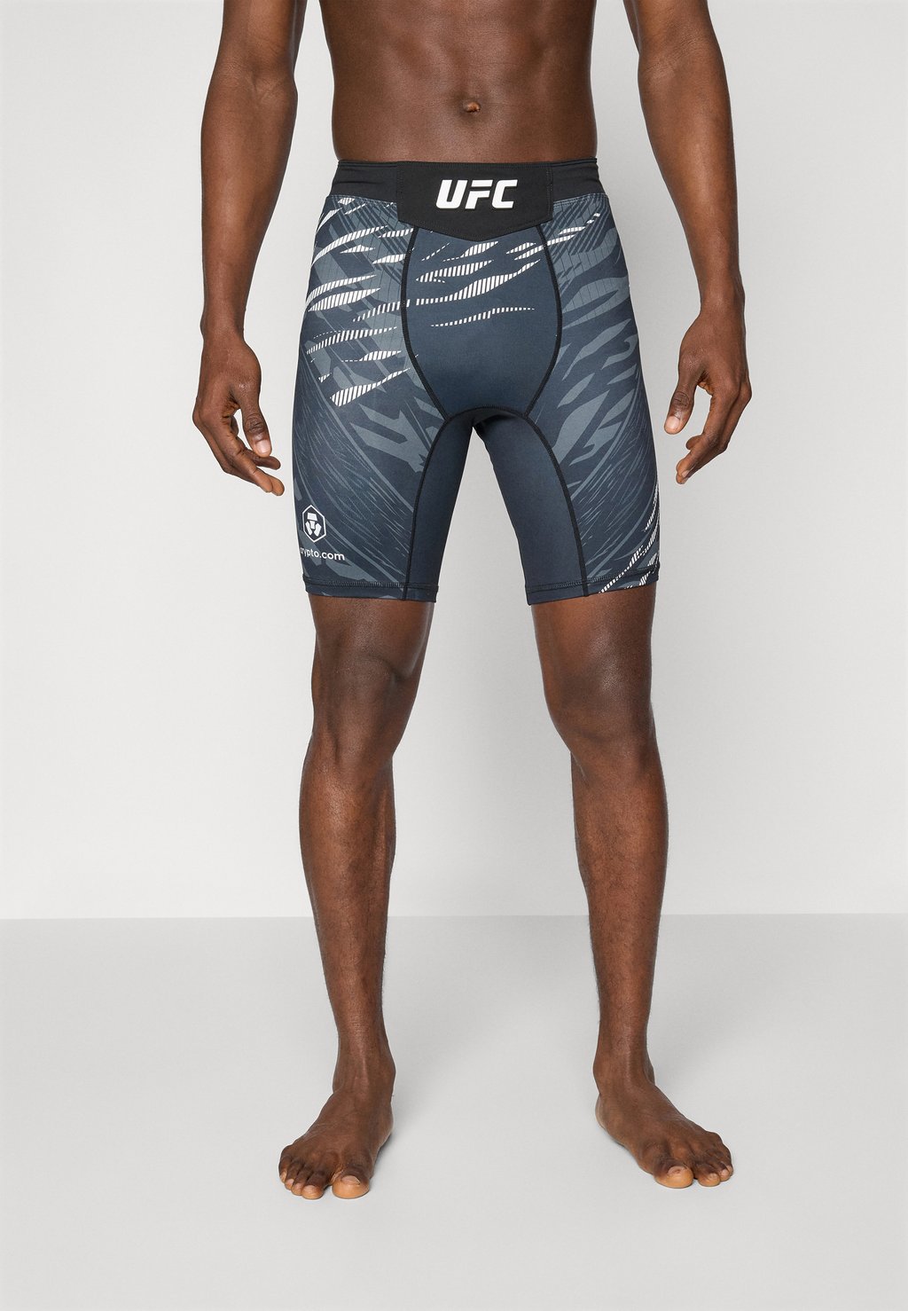 

Леггинсы UFC AUTHENTIC FIGHT NIGHT MENS VALE TUDO SHORTS Venum, черный