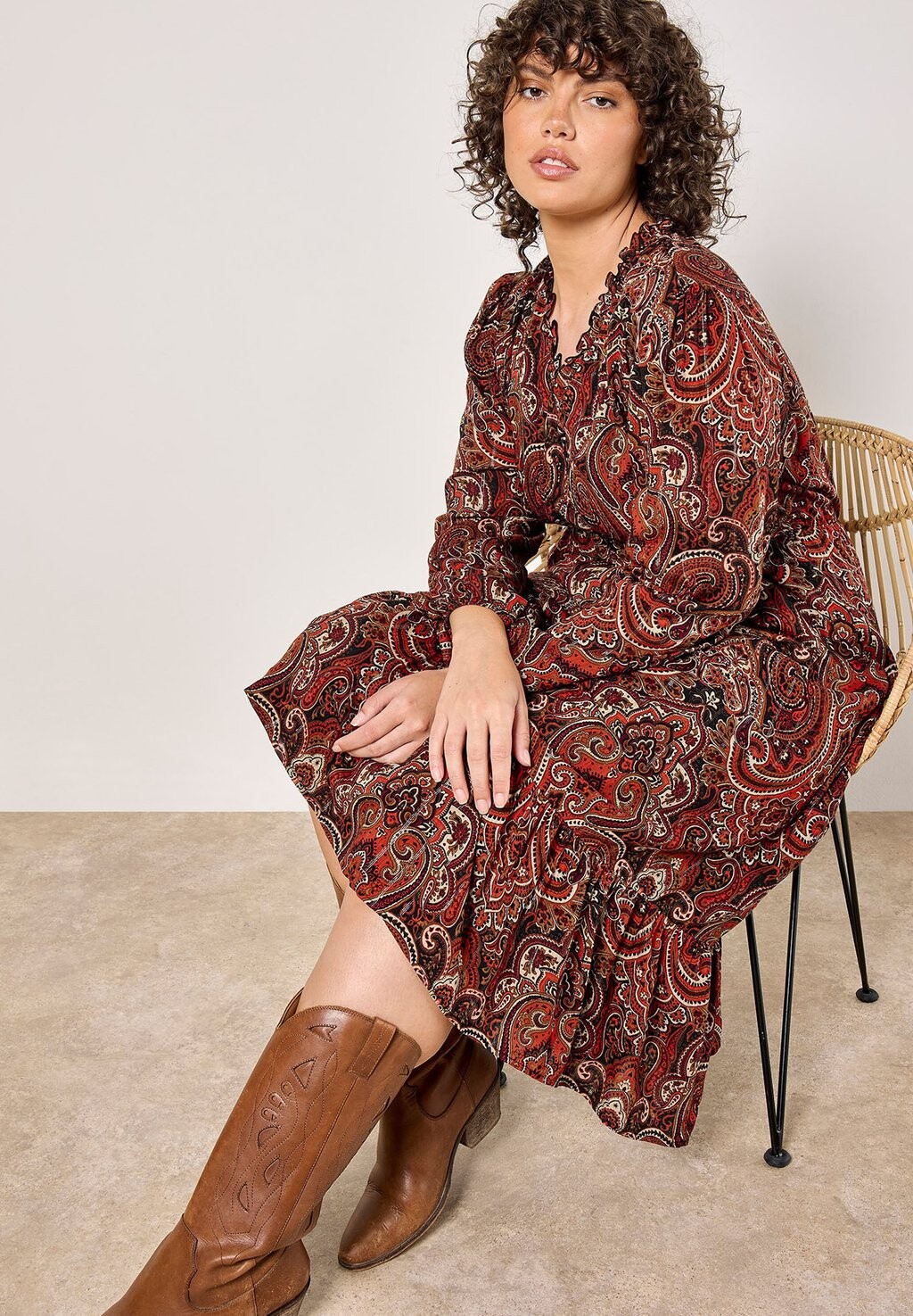 

Дневное платье CURVE PAISLEY SHIMMER Apricot, красный