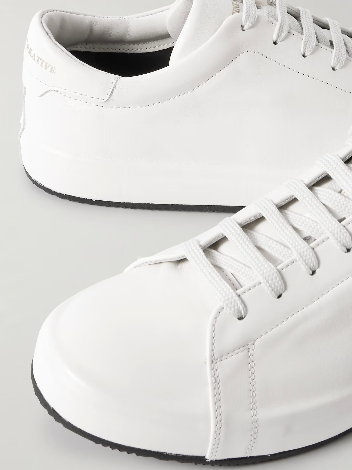 

Кроссовки из кожи Essence OFFICINE CREATIVE, белый
