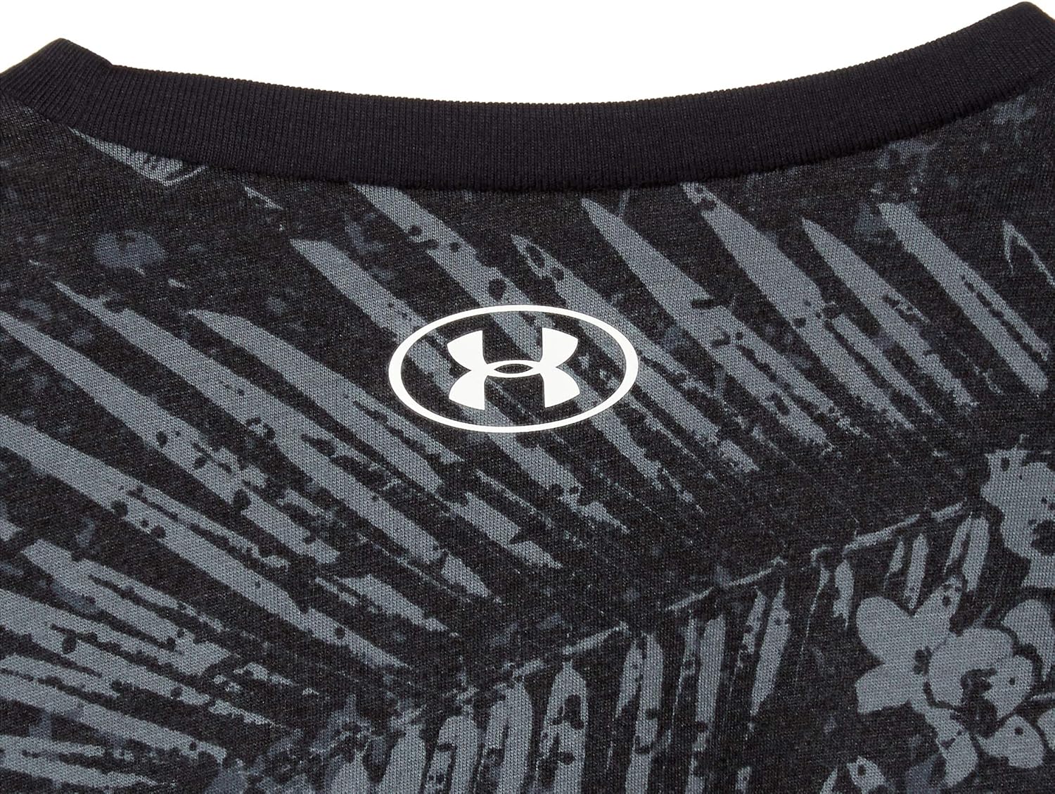 Under Armour Boys' Project Rock Aloha Warrior Mana футболка с коротким рукавом, Black/Summit White - 001 — фото 3