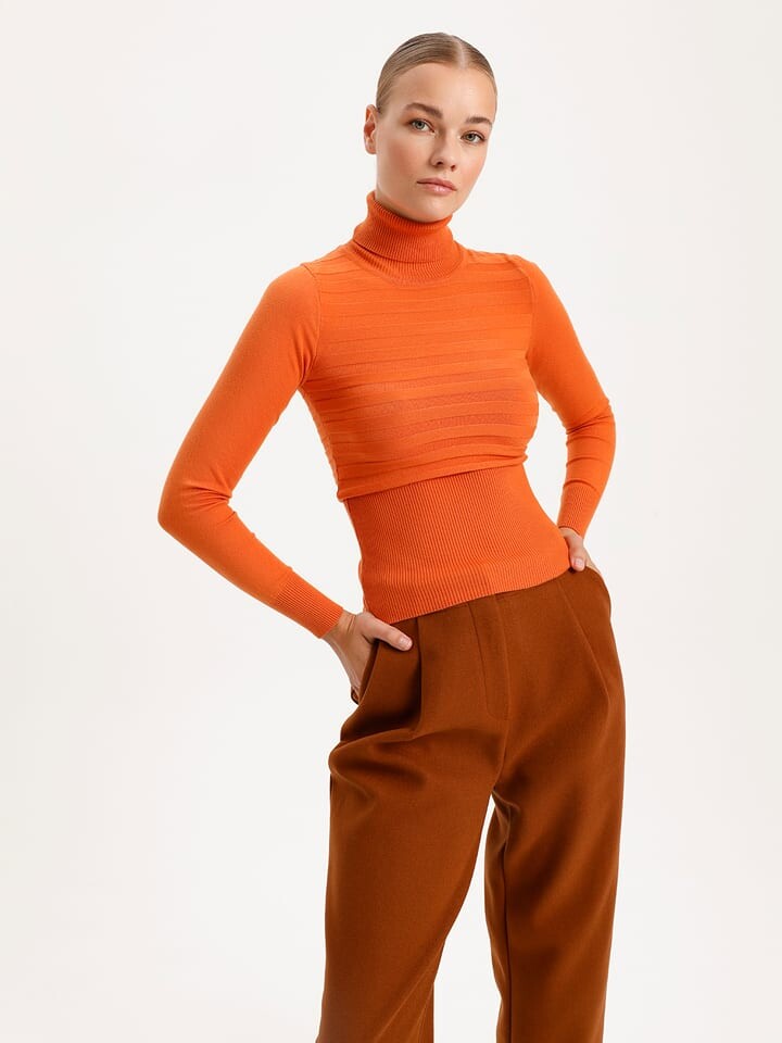 

Пуловер BGN Rollkragenpullover, оранжевый