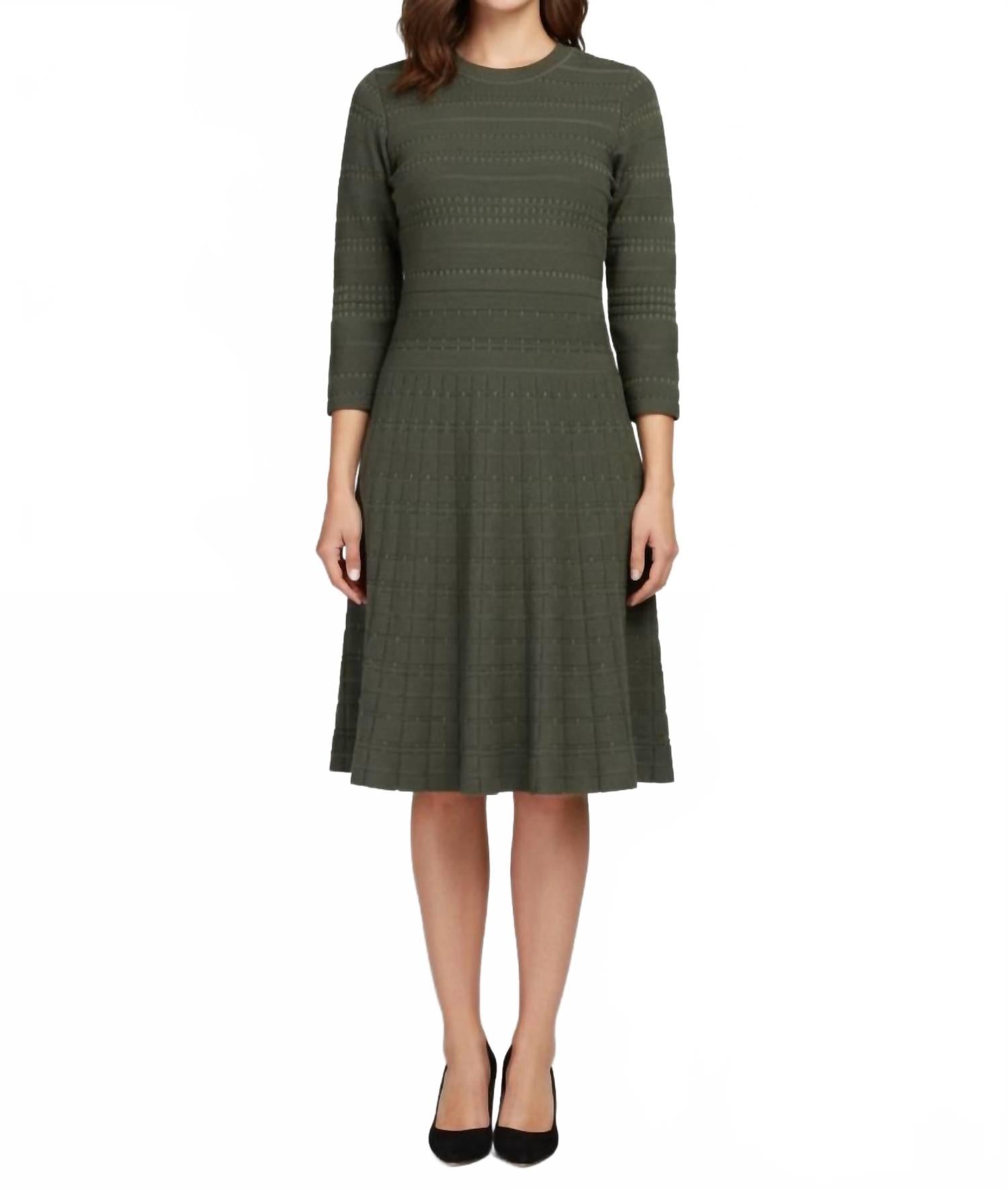 

Платье из текстурированного трикотажа зеленого цвета Elio, зеленый