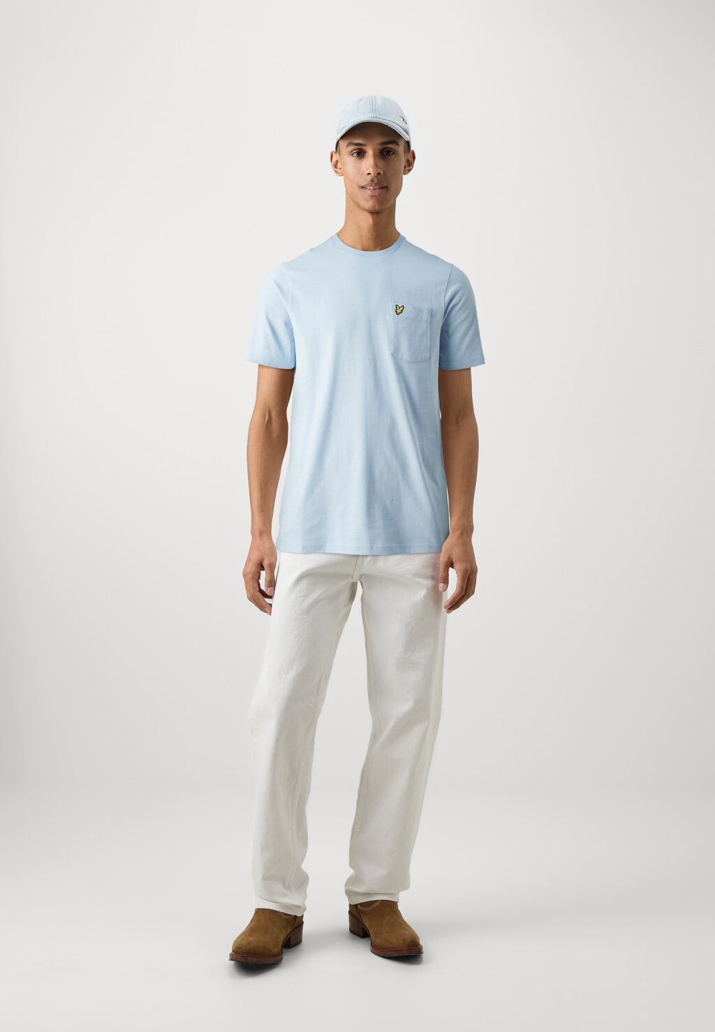

Базовая футболка POCKET Lyle & Scott, светло-голубой