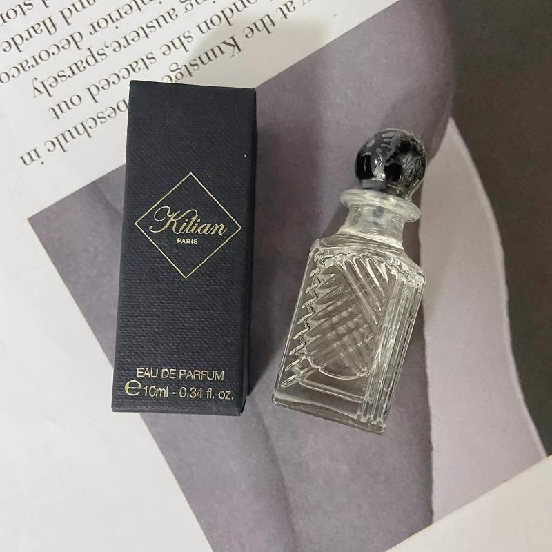 Набор пробников духов wild lady/bad girl transformation eau de parfum edp 10ml By Kilian — фото 2